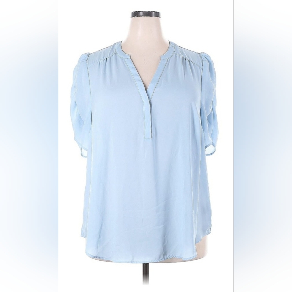 Torrid 2x short sleeve blouse